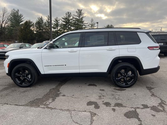 2024 Jeep Grand Cherokee GRAND CHEROKEE L LIMITED 4X4 in Franklin, KY - Hunt Ford Chrysler