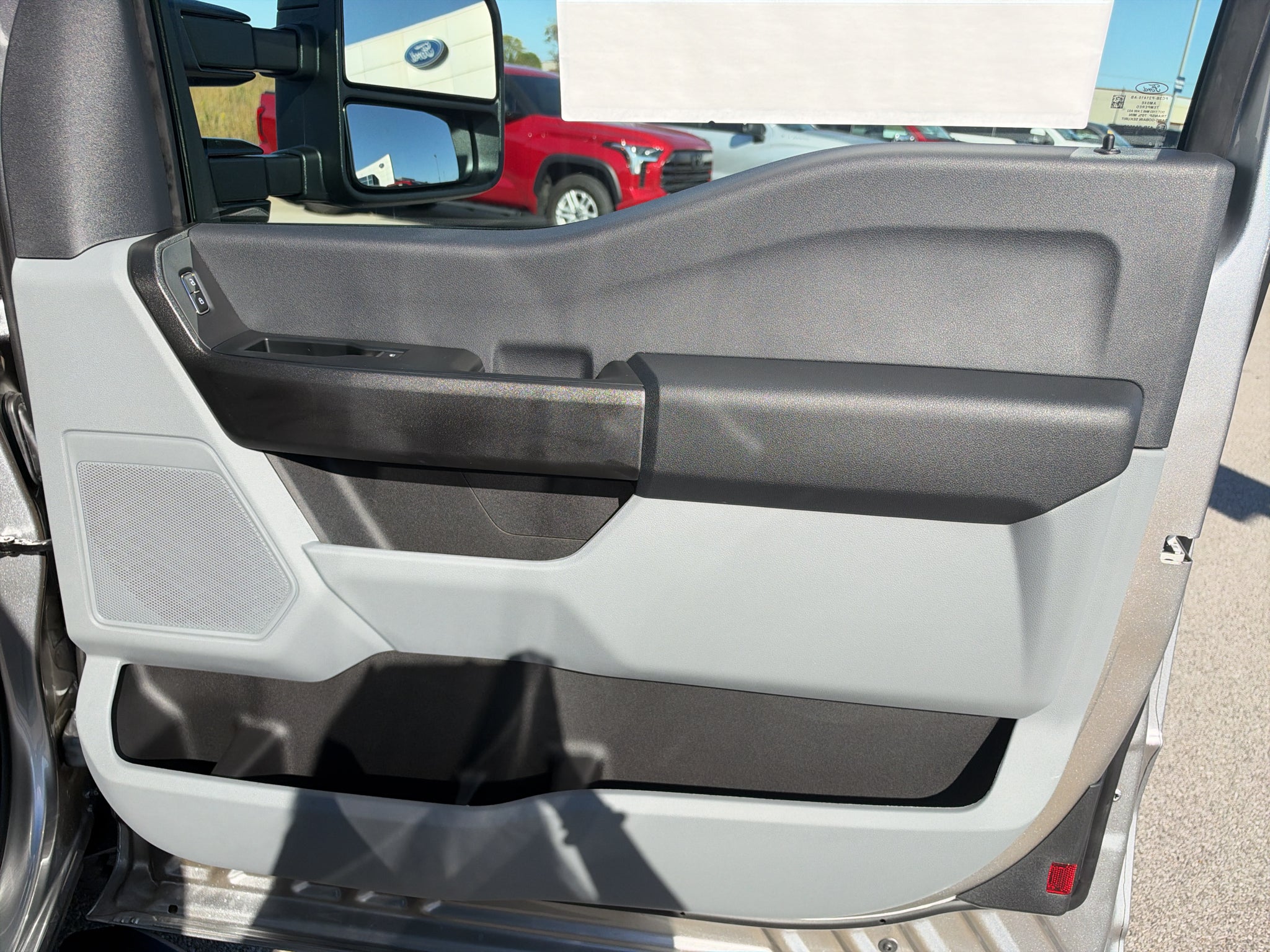 2027 Ford Chassis Cab F-350® XL