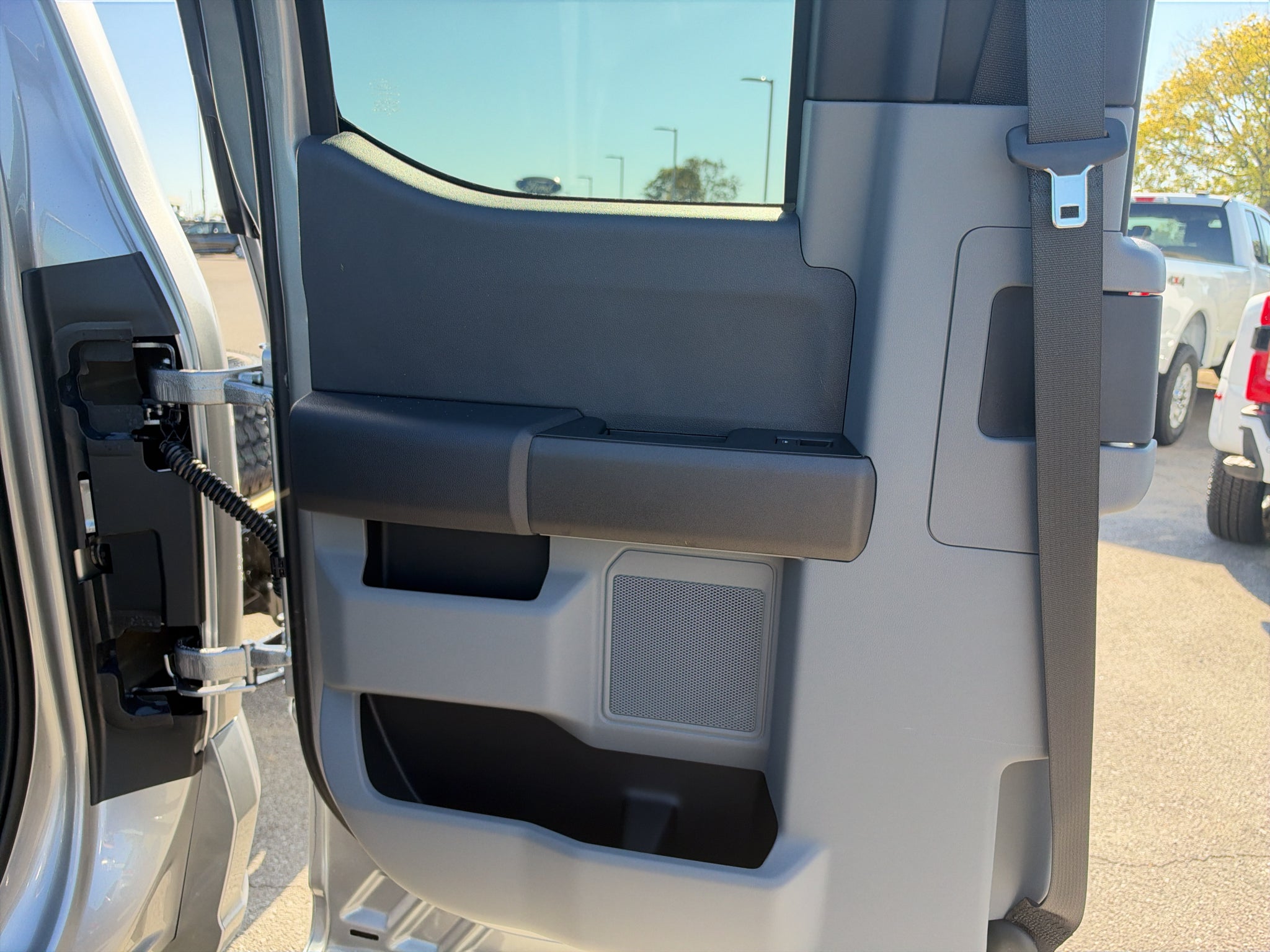 2027 Ford Chassis Cab F-350® XL