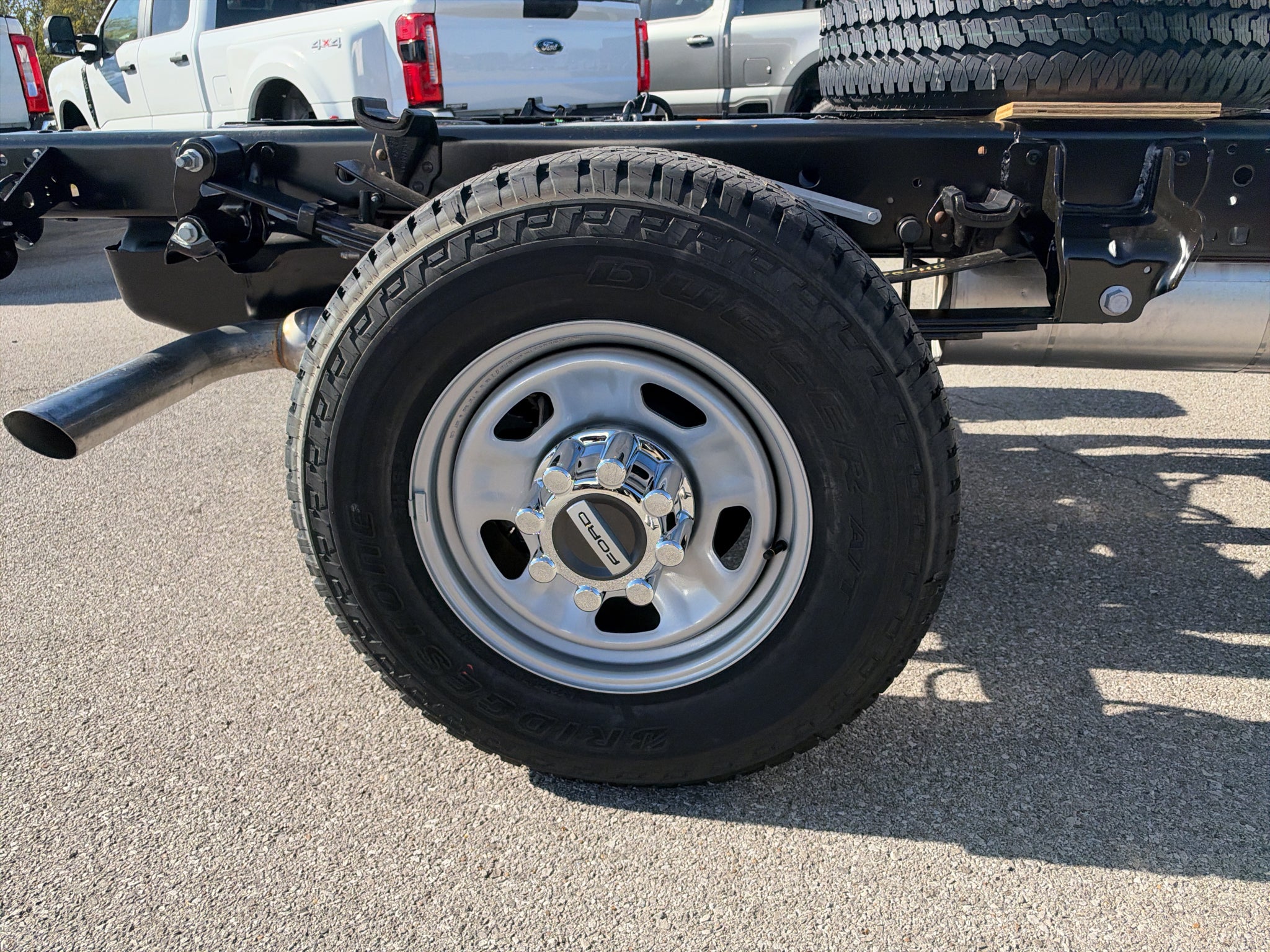 2027 Ford Chassis Cab F-350® XL