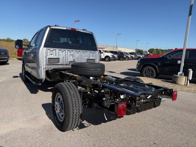 2027 Ford Chassis Cab F-350® XL