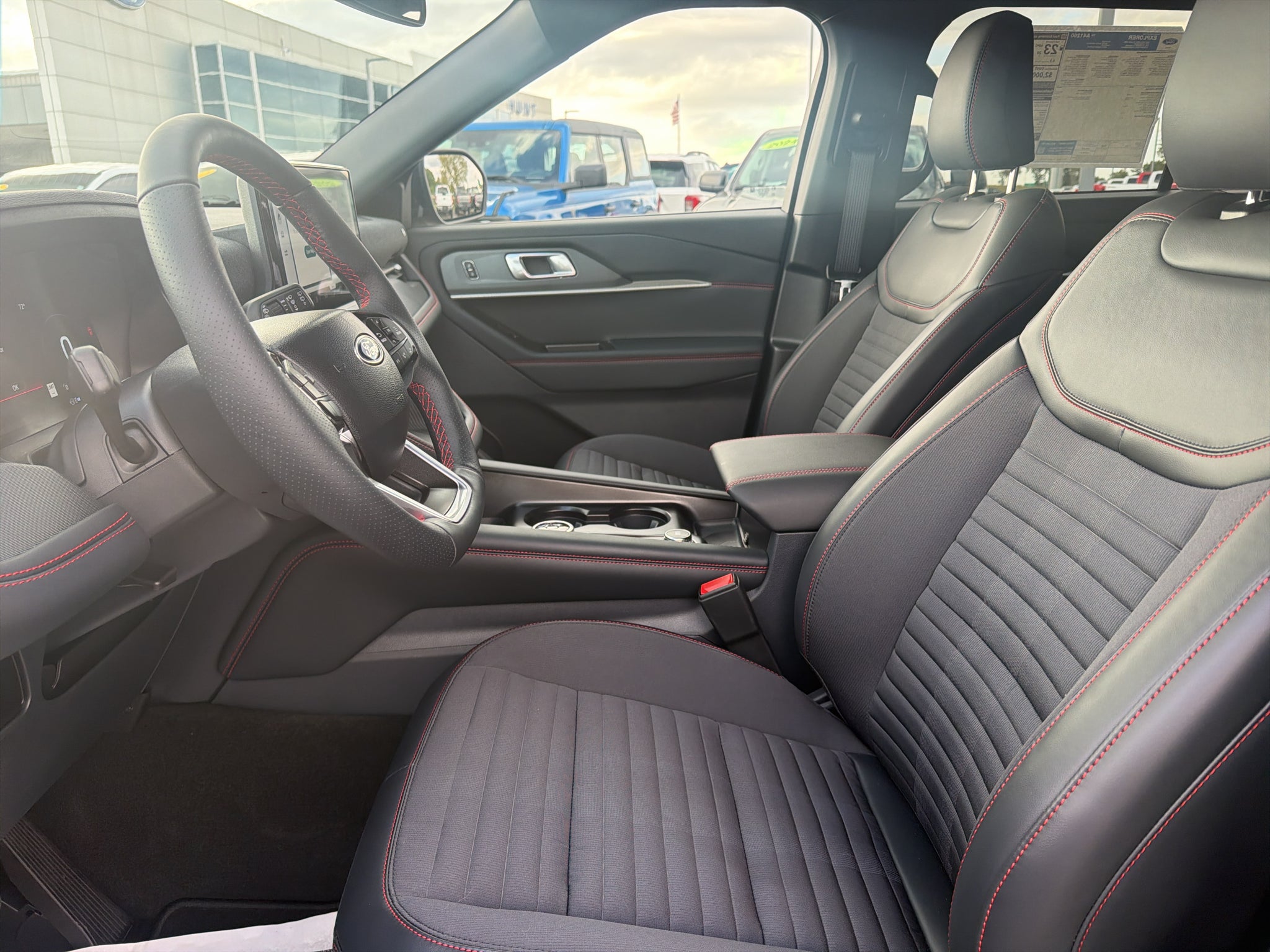 2027 Ford Explorer ST-Line