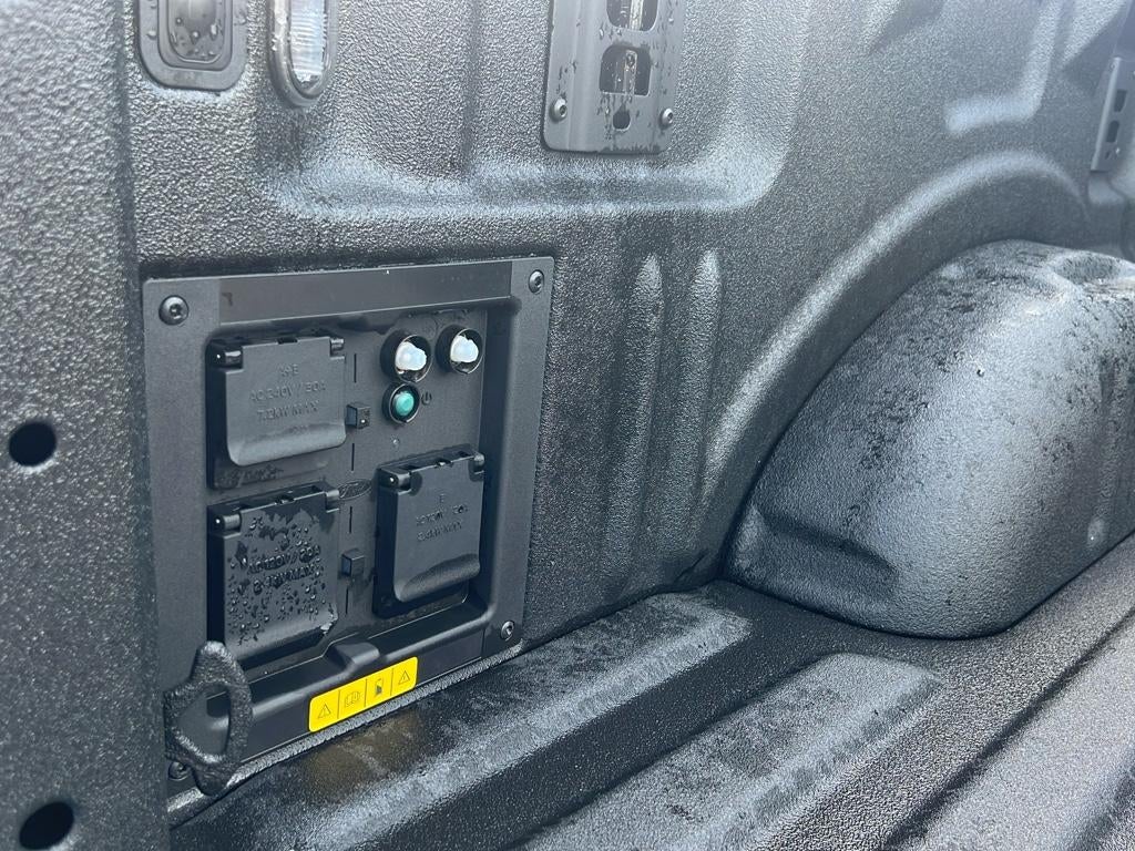 2025 Ford F-150 Lightning Flash™