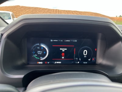 2025 Ford F-150 Lightning Lariat®