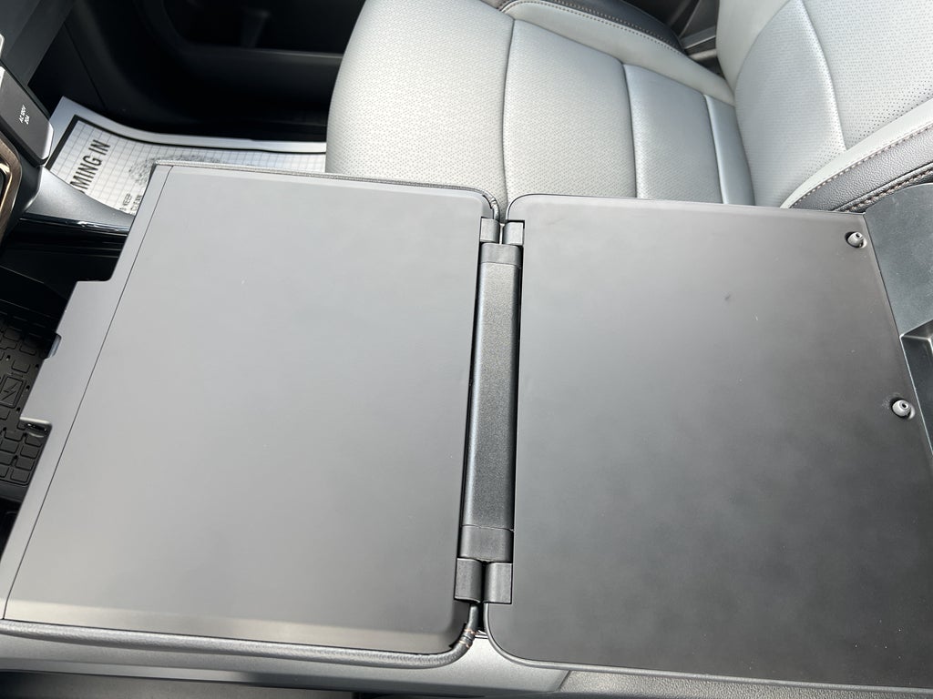 2025 Ford F-150 Lightning Lariat®