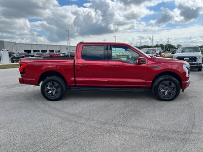 2025 Ford F-150 Lightning Lariat®