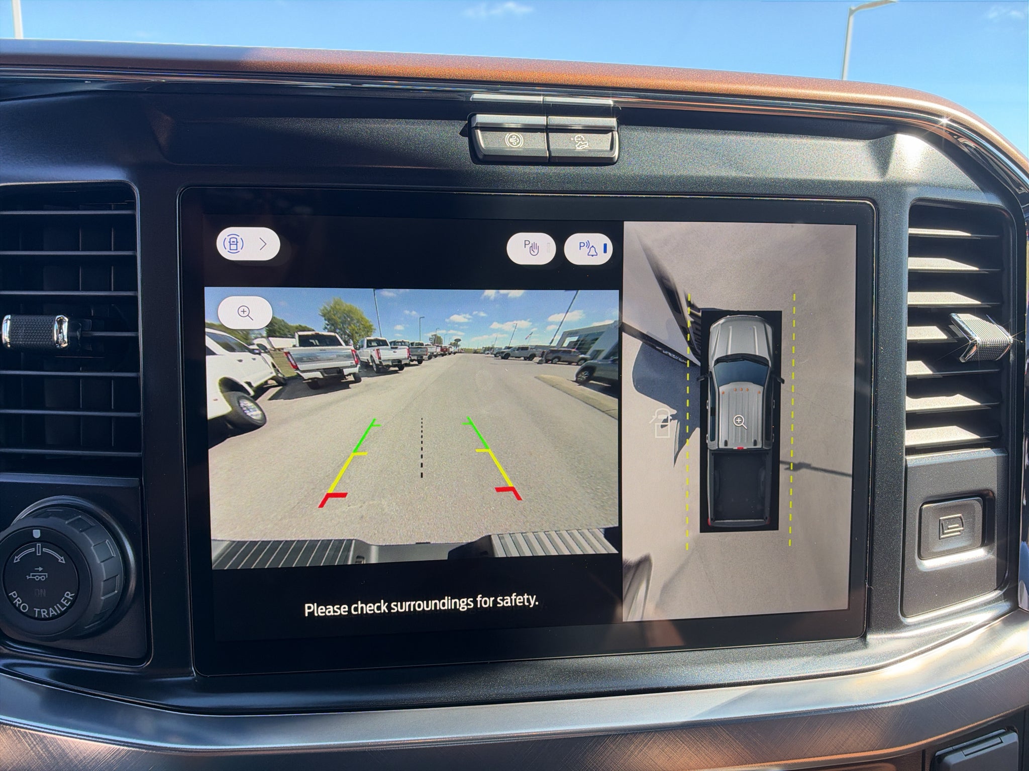 2027 Ford Super Duty F-250® King Ranch®
