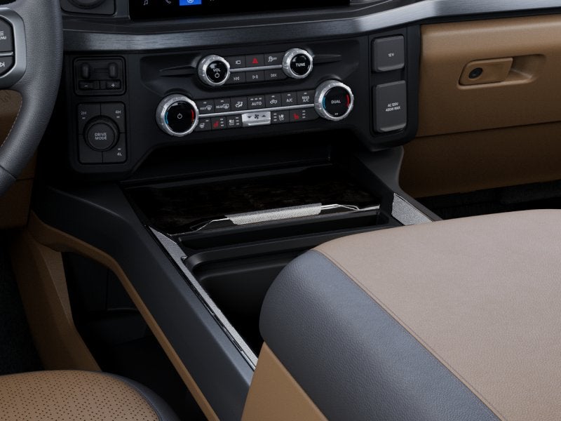 2027 Ford Super Duty F-350® Lariat®