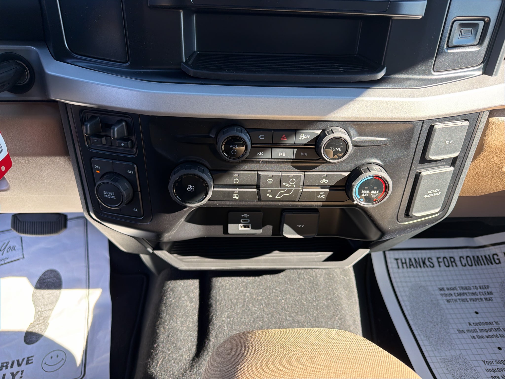 2027 Ford Super Duty F-450® XLT