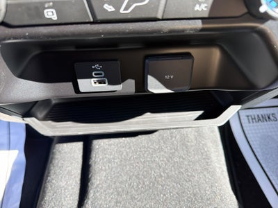 2027 Ford Super Duty F-450® XLT