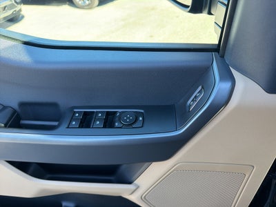 2027 Ford Super Duty F-450® XLT