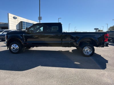 2027 Ford Super Duty F-450® XLT