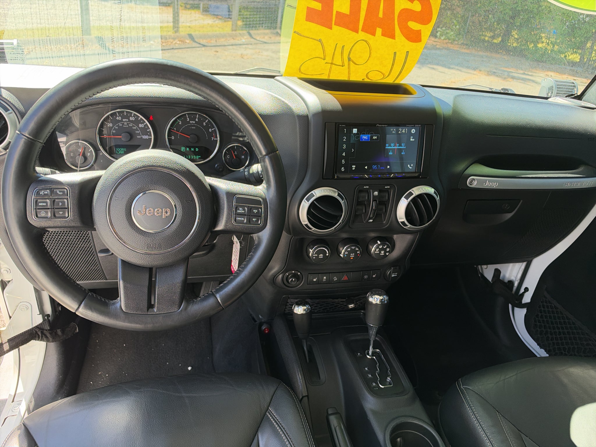 Photo 12