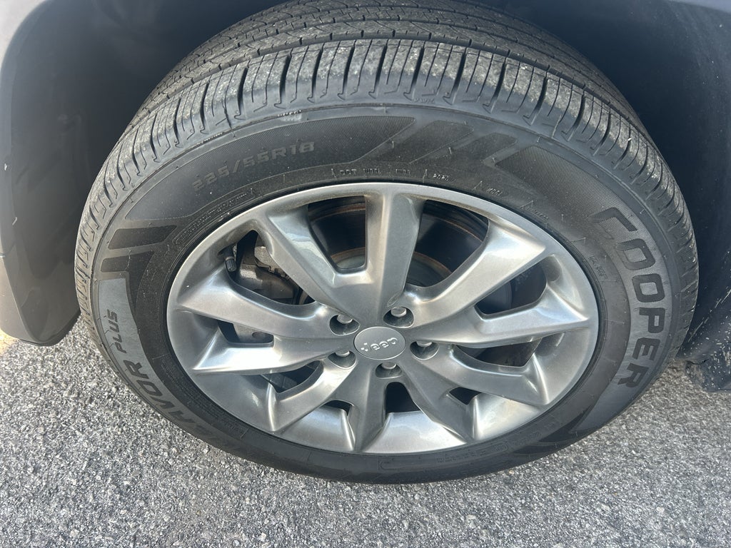 2018 Jeep Cherokee Limited FWD
