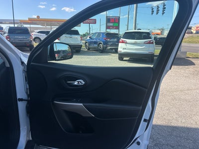 2018 Jeep Cherokee Limited FWD