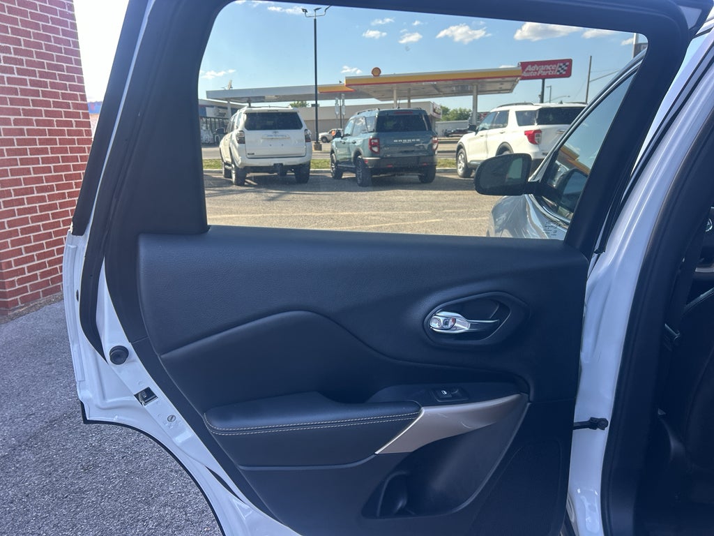 2018 Jeep Cherokee Limited FWD