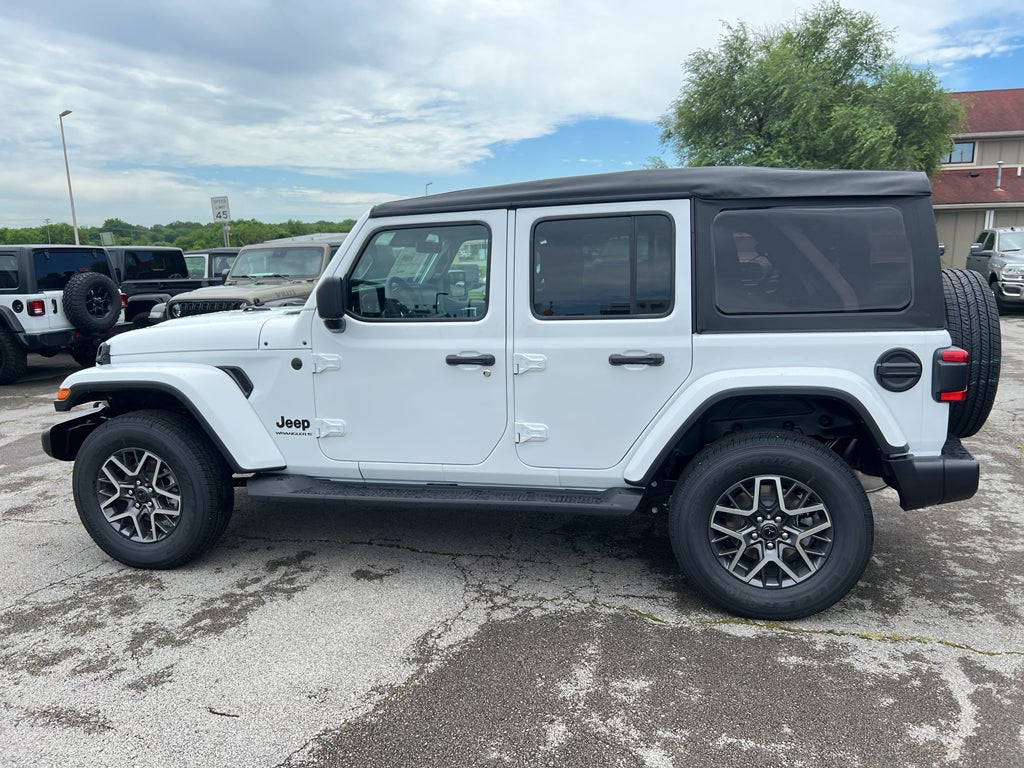 2025 Jeep Wrangler WRANGLER 4-DOOR SAHARA