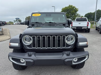 2025 Jeep Wrangler 4-Door Sahara 4x4