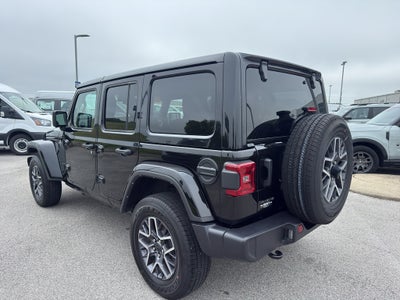 2025 Jeep Wrangler 4-Door Sahara 4x4