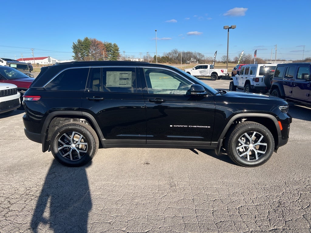2025 Jeep Grand Cherokee GRAND CHEROKEE LIMITED 4X4