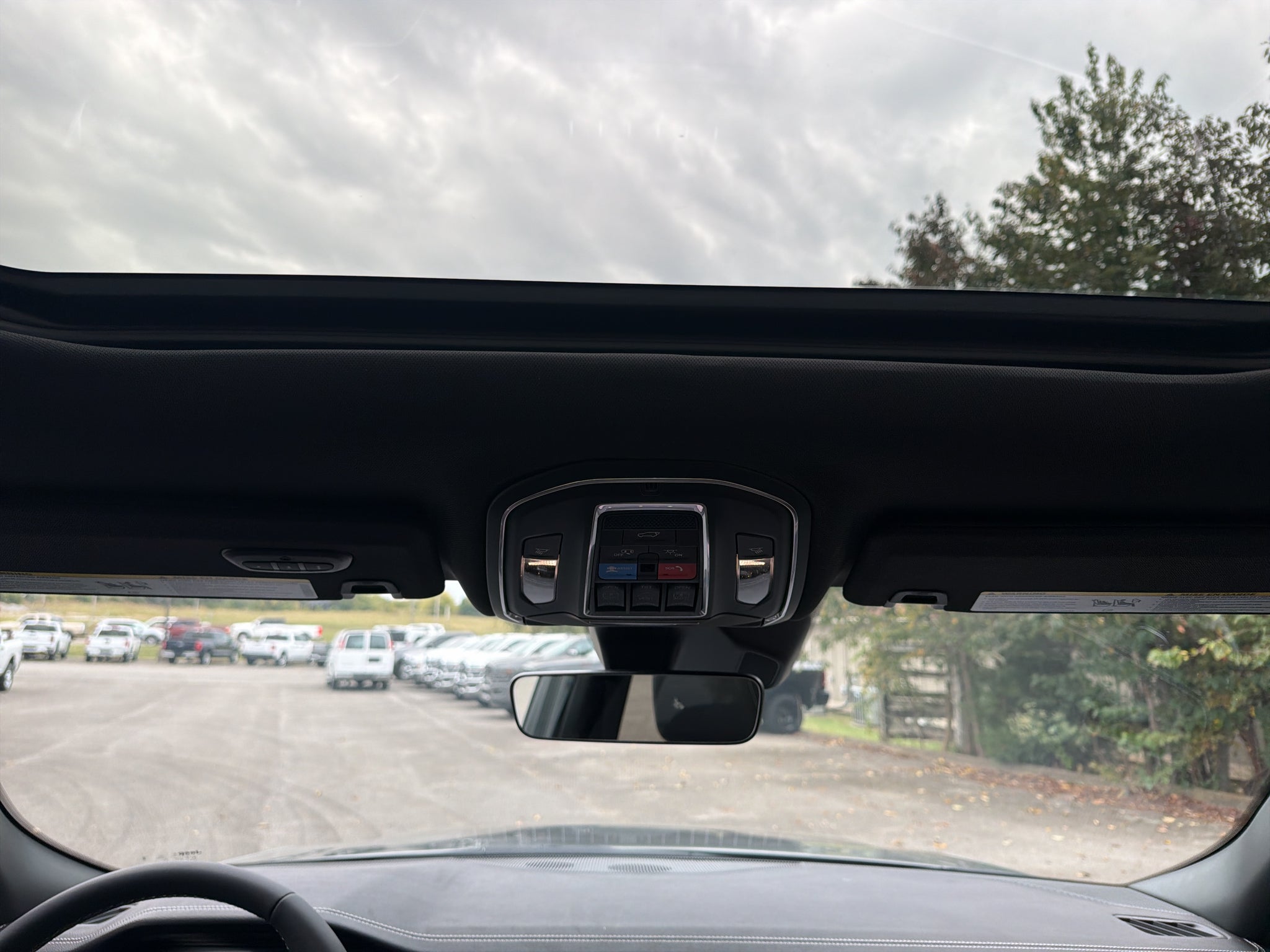 2027 Jeep Grand Cherokee GRAND CHEROKEE LIMITED 4X4
