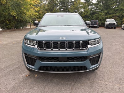 2027 Jeep Grand Cherokee GRAND CHEROKEE LIMITED 4X4