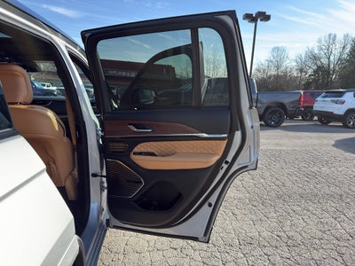 2024 Jeep Grand Cherokee Summit 4x4