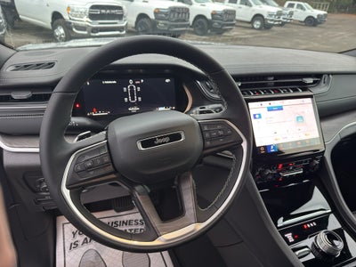 2025 Jeep Grand Cherokee GRAND CHEROKEE L LIMITED 4X4