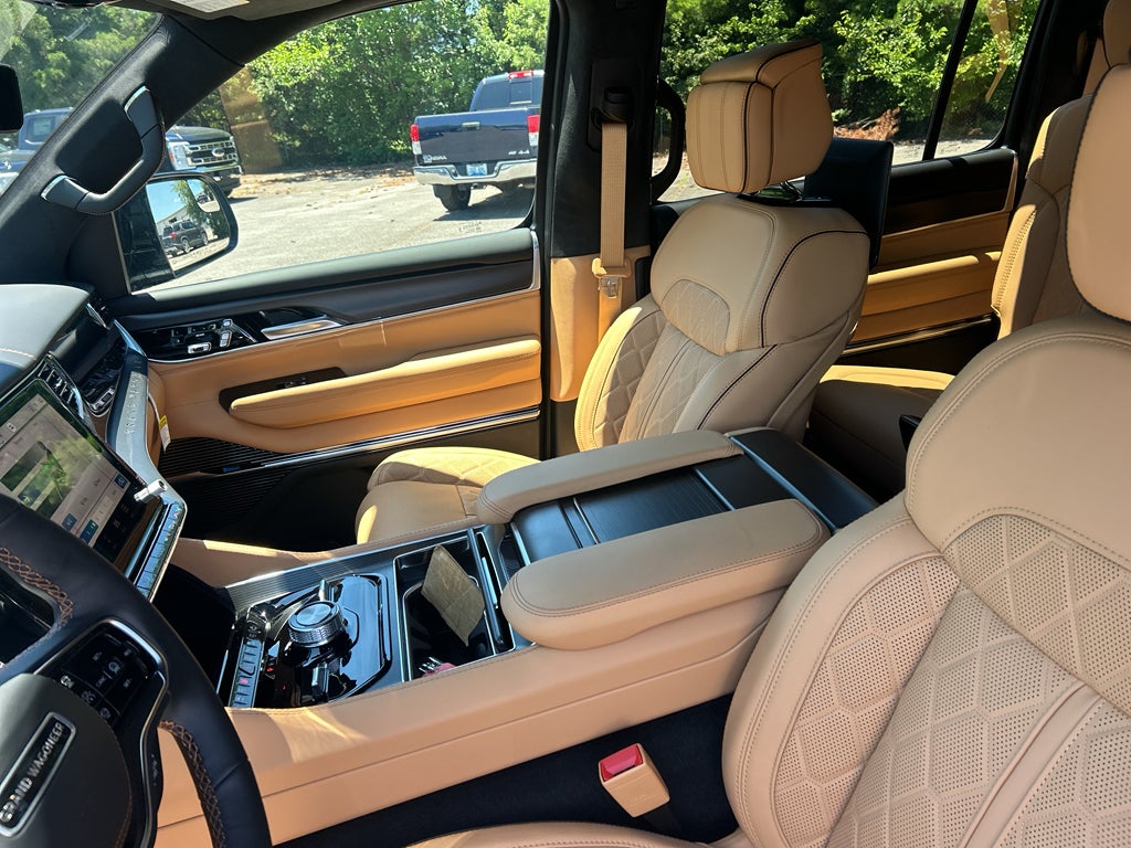 2026 Jeep Grand Wagoneer GRAND WAGONEER SUMMIT RESERVE 4X4