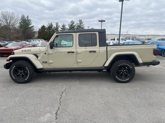 2022 Jeep Gladiator Willys 4x4 in Franklin, KY - Hunt Ford Chrysler