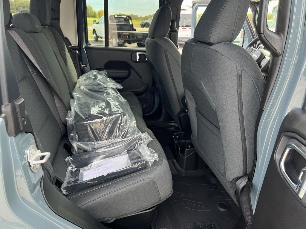 2025 Jeep Gladiator GLADIATOR SPORT S 4X4