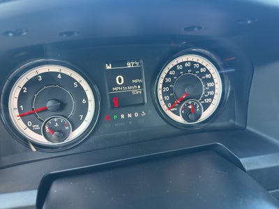 2024 RAM 1500 Classic Tradesman Crew Cab 4x4 5'7' Box