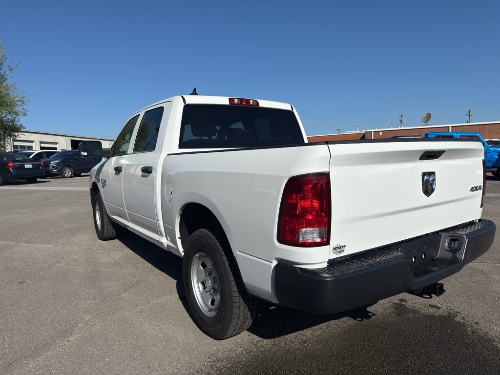 2024 RAM 1500 Classic Tradesman Crew Cab 4x4 5'7' Box