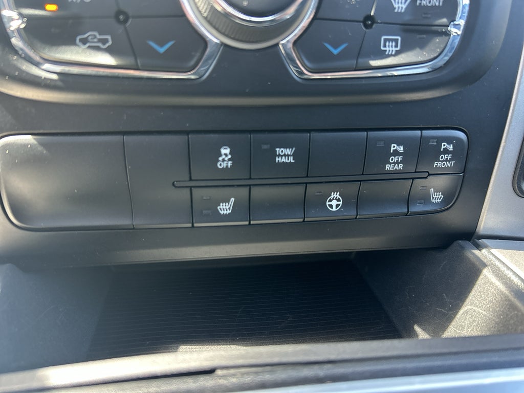 2015 RAM 1500 Big Horn