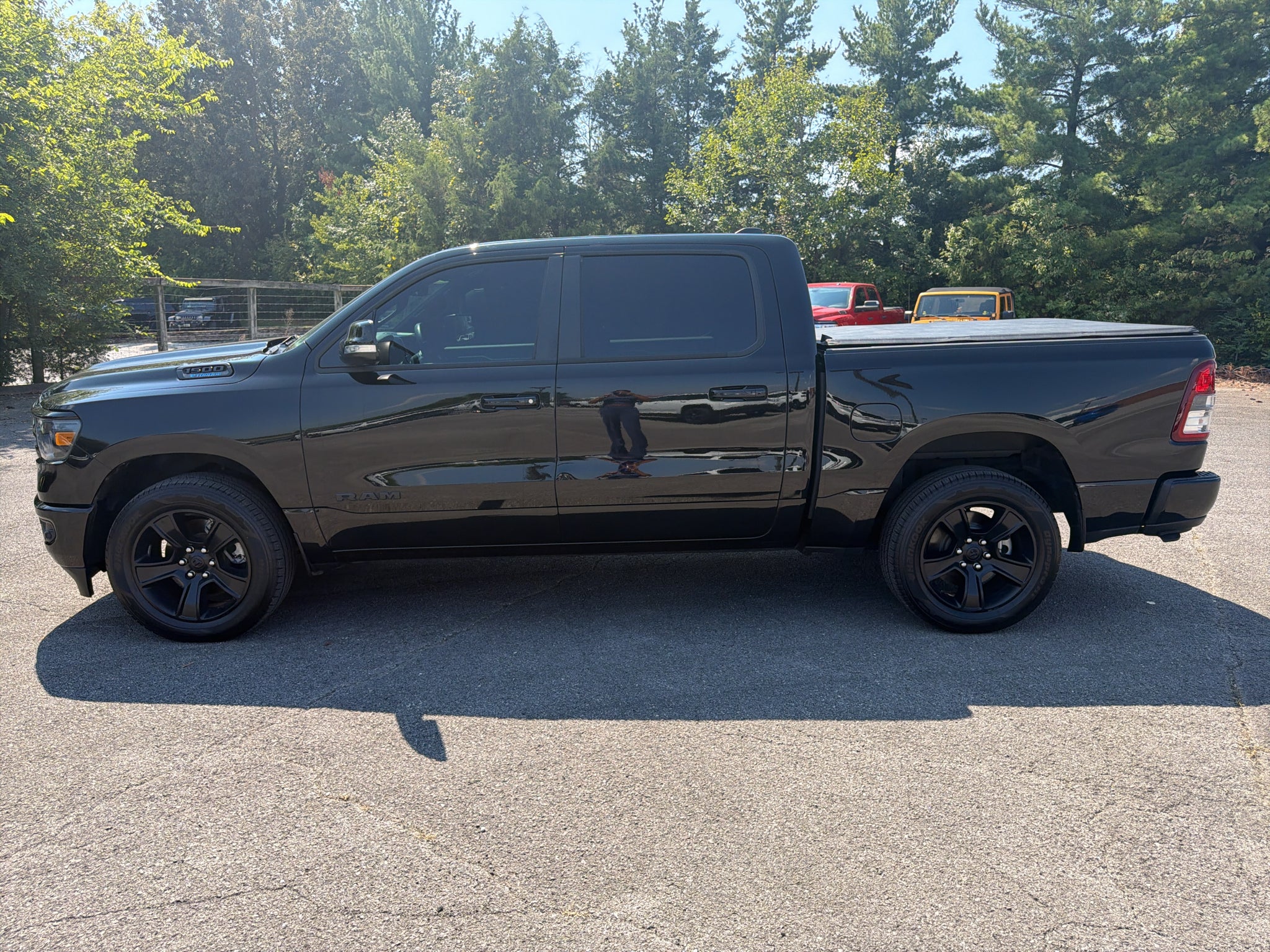 2022 RAM 1500 Big Horn Crew Cab 4x2 5'7' Box
