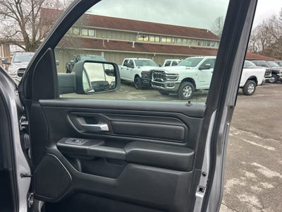 2025 RAM 1500 Tradesman Crew Cab 4x4 5'7' Box
