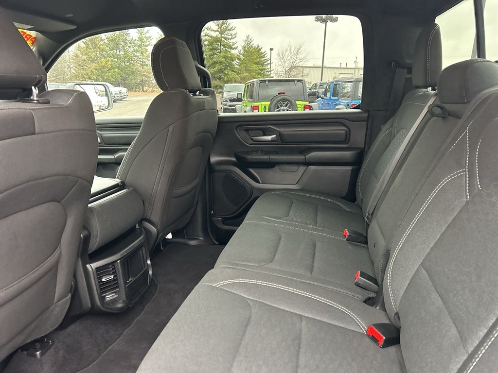 2025 RAM 1500 Tradesman Crew Cab 4x4 5'7' Box