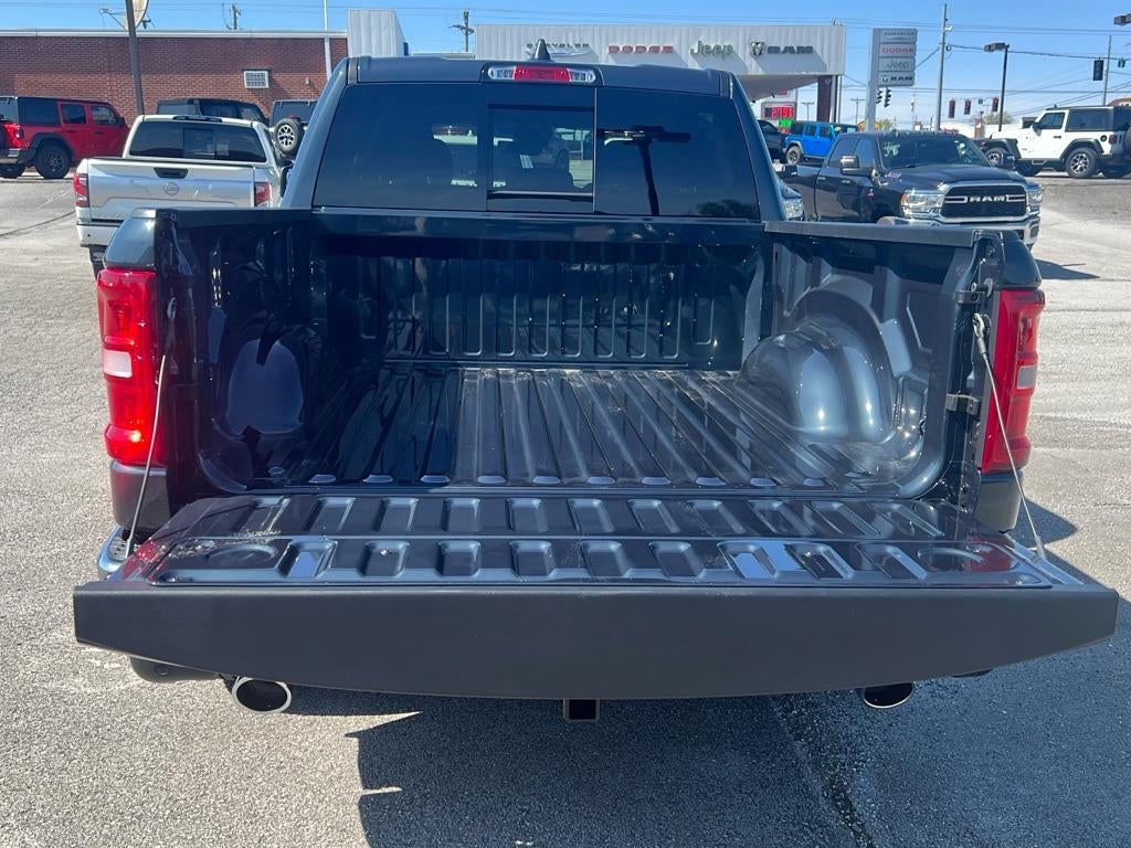 2025 RAM Ram 1500 RAM 1500 BIG HORN CREW CAB 4X4 5'7' BOX