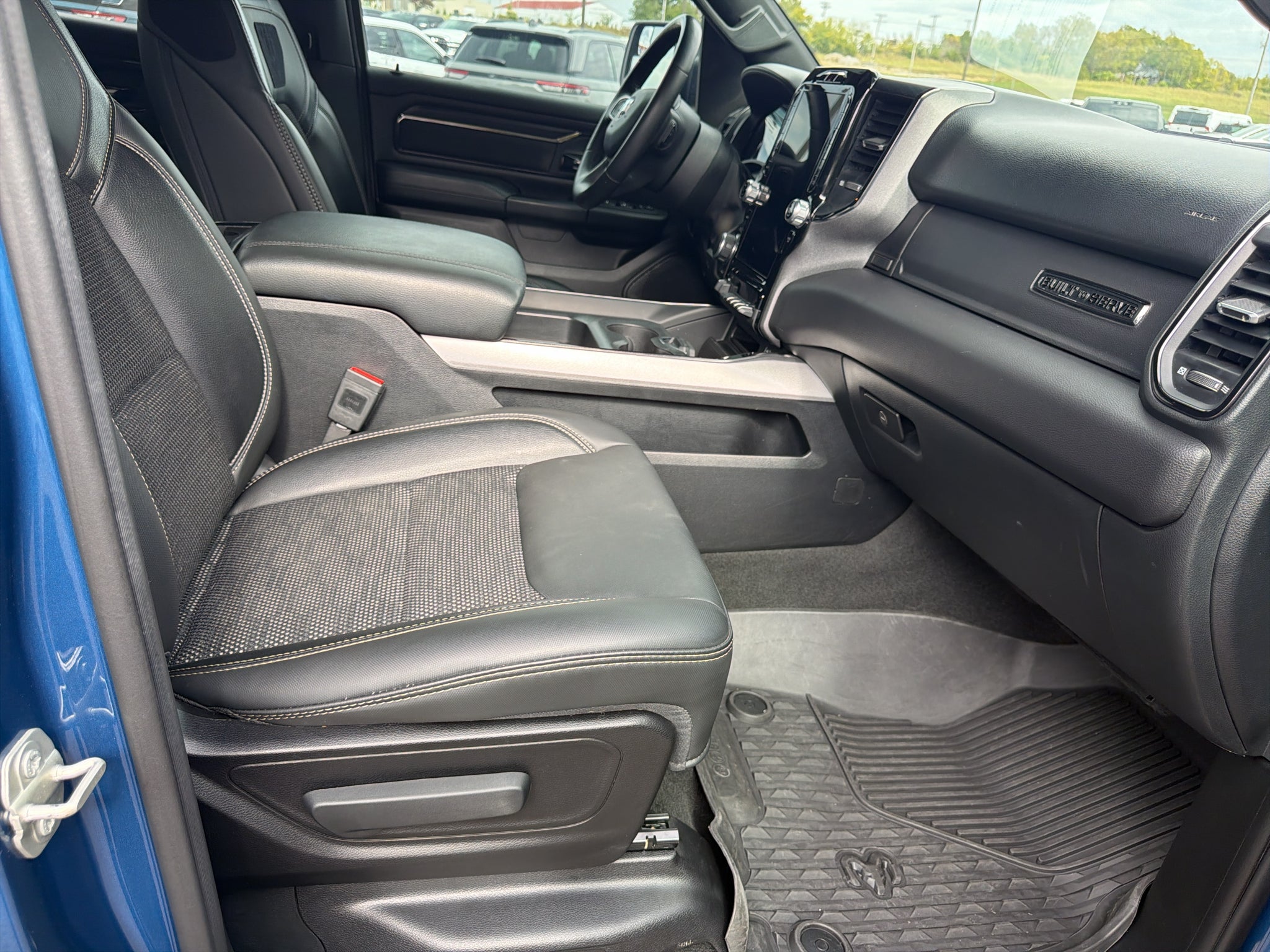 2024 RAM 1500 Big Horn Crew Cab 4x4 5'7' Box