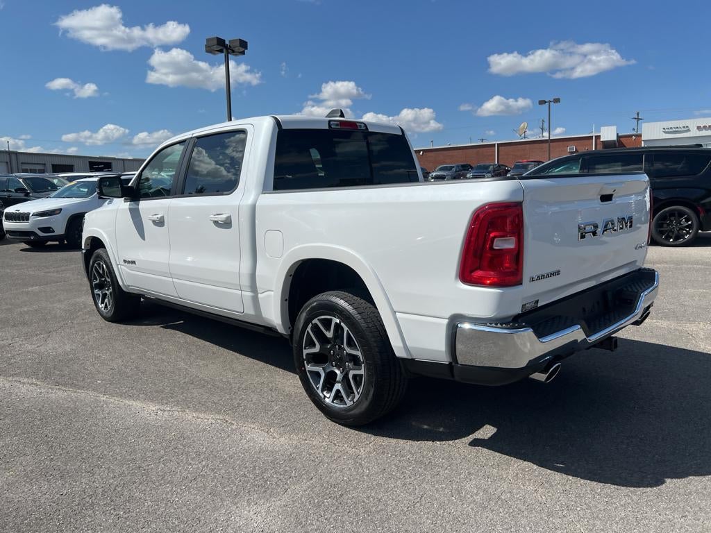 2025 RAM 1500 Laramie Crew Cab 4x4 5'7' Box