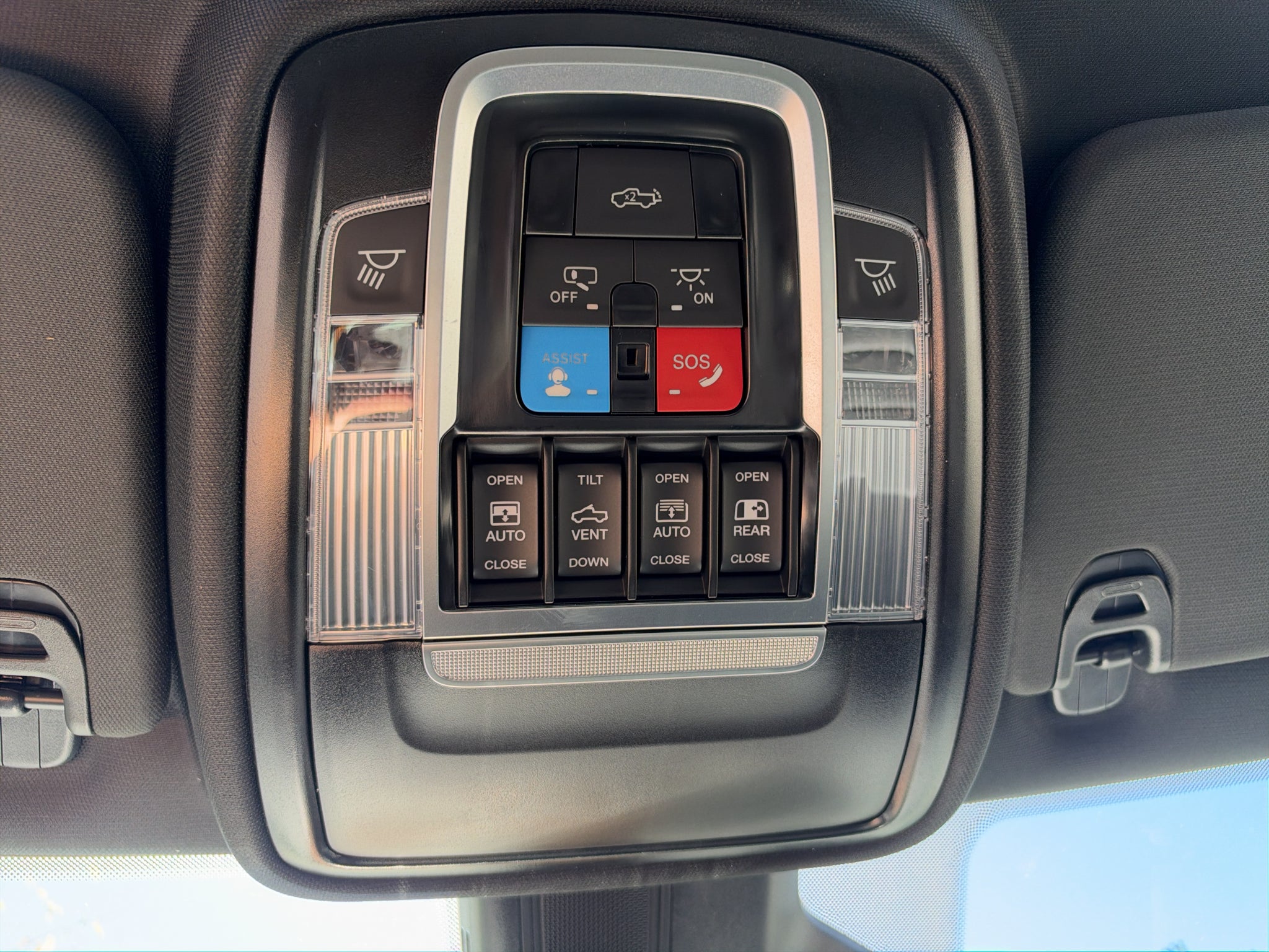 2027 RAM Ram 1500 RAM 1500 REBEL CREW CAB 4X4 5'7' BOX
