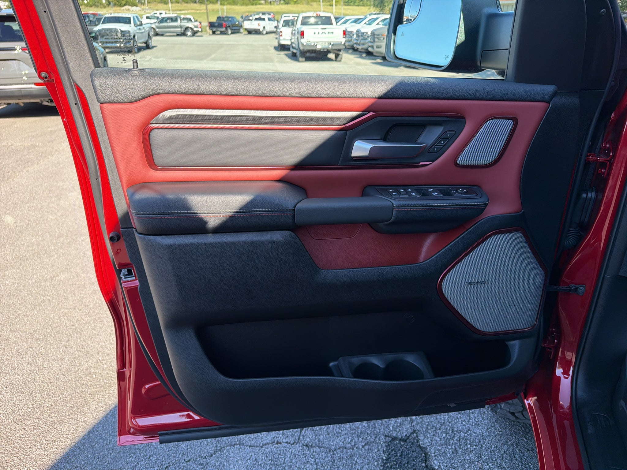 2027 RAM Ram 1500 RAM 1500 REBEL CREW CAB 4X4 5'7' BOX