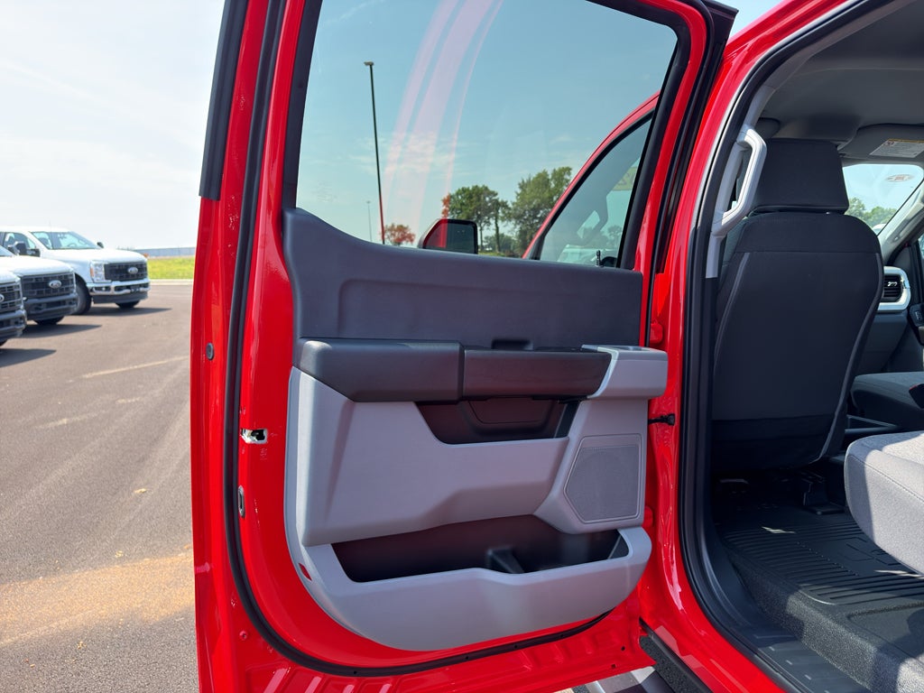 2026 Ford F-350 Chassis XL