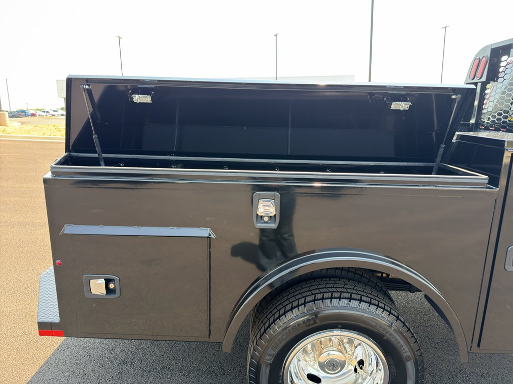 2026 Ford F-350 Chassis XL