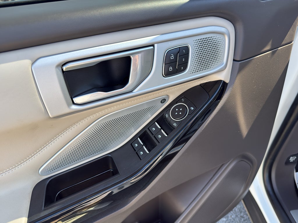 2021 Ford Explorer Platinum