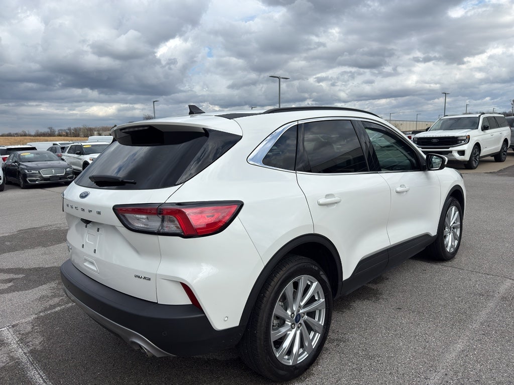 2022 Ford Escape Titanium