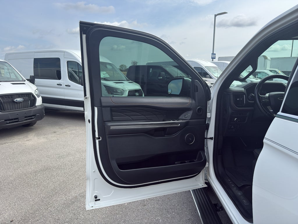 2022 Ford Expedition Platinum