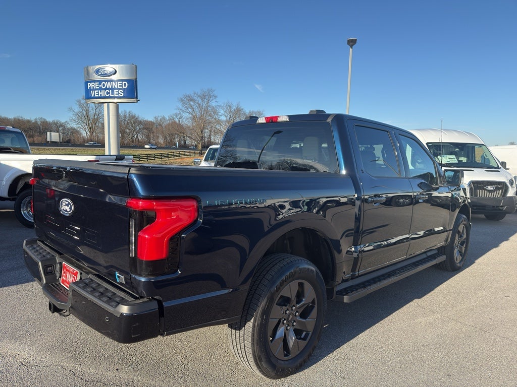 2024 Ford F-150 Lightning Flash
