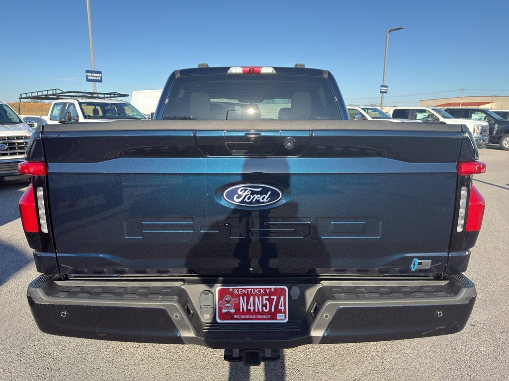 2024 Ford F-150 Lightning Flash