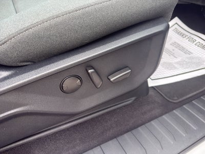 2024 Ford F-150 Lightning Flash
